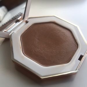Fenty Cream Bronzer “Macchiato”